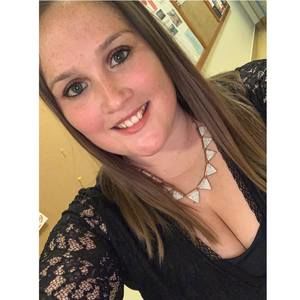 Meet your Posher, Becca